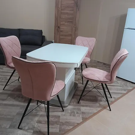 студио орхидея сарафово лукс с изглед към морето