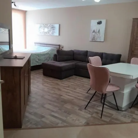 студио орхидея сарафово лукс с изглед към морето * Burgas Stad