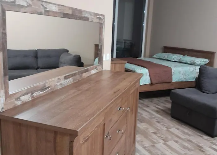 Apartmán студио орхидея сарафово лукс с изглед към морето Burgas City