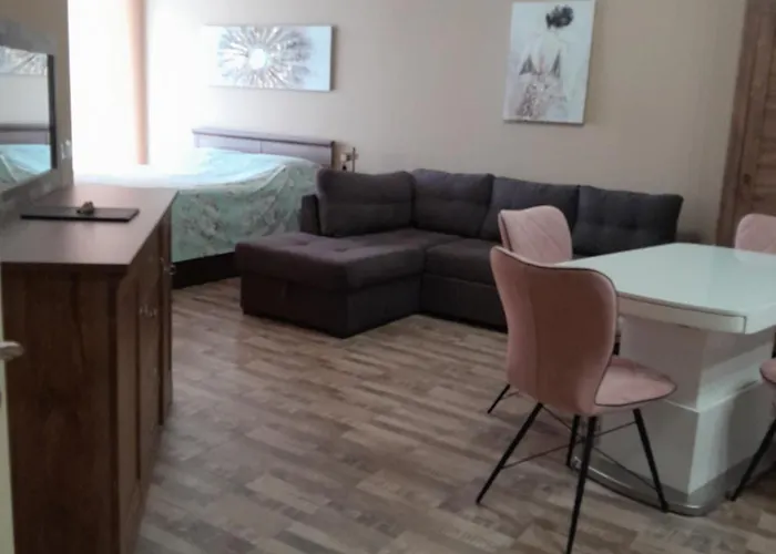 студио орхидея сарафово лукс с изглед към морето * Burgas City